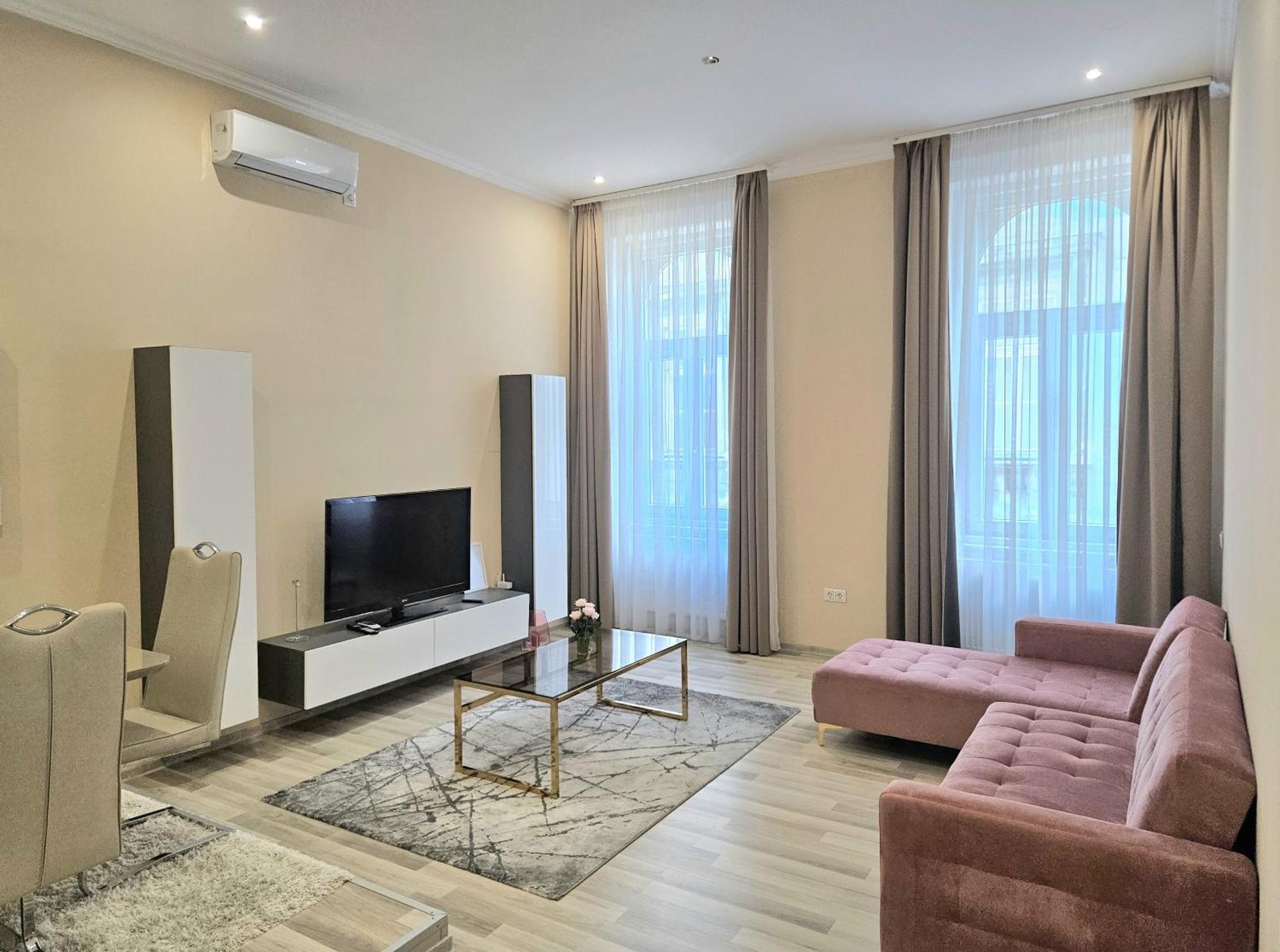 Designer Downtown Gem Lägenhet Budapest Exteriör bild